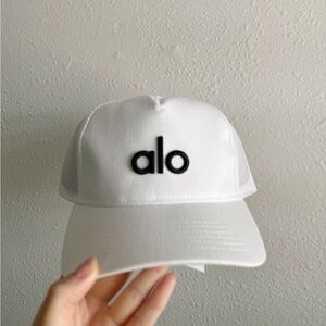 ALO Yoga White and Black District Trucker Hat